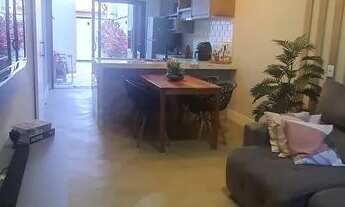 Imagem 5: Casa de condomínio térrea para venda possui 200 metros quadrados com 3 quartos