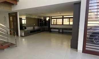 Imagem 3: Casa com 4 suites, piscina e área gourmet a venda em condomínio fechado no altiplano!