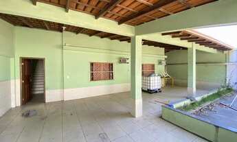 Imagem 3: Casa para venda possui 190 metros quadrados com 5 quartos em Jardim Guaranhuns - Vila Velh