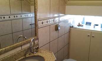 Imagem 4: Sobrado com Sacadas (St. Sol Nascente