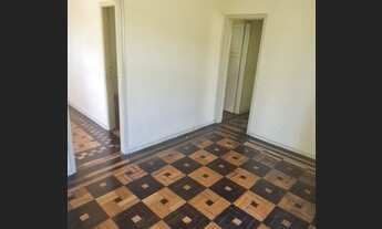 Imagem 6: Alugo excelente casa com 90 metros quadrados, em Benfica contando com 3 quartos e área ext