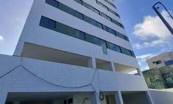 Imagem 2: Pronto com 2 quartos, candeias