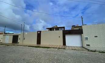 Imagem 3: Casa Duplex com Piscina na Caueira