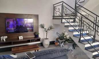 Imagem 3: Sobrado com 3 suítes à venda, 150 m² por R$ 800.000 - Vila Maria - São José dos Campos/SP