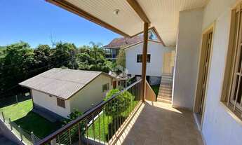 Imagem 4: Duas casas em terreno amplo