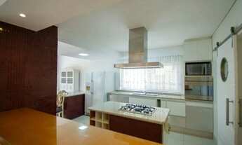 Imagem 7: Casa para alugar em Santana de Parnaíba, Alphaville, com 3 suítes, com 316 m², Residencial