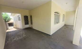 Imagem 2: Casa com 3 dormitórios para alugar, 180 m² por R$ 3.500/mês - Vila Bressani - Paulínia/SP