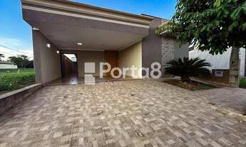 Imagem 2: Casa no Damha Fit com cozinha equipada e espaço gourmet com churrasqueira