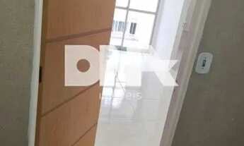 Imagem: APARTAMENTO RECÉM REFORMADO COM VAGA E