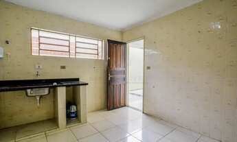 Imagem: Casa com 01 Quartos, 109m² para venda por