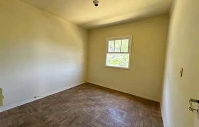 Imagem 15: Vendo casa no Jardim Salvador - Petrópolis RJ com 2 quartos e terraço