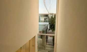 Imagem 4: Casa Duplex Mobiliada no Marbela 4 Suítes com Ar e Varanda