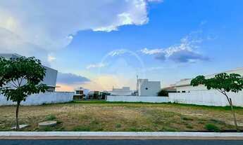 Imagem: Terreno à venda em condomínio de luxo