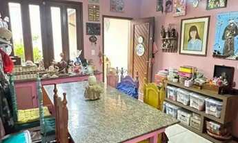 Imagem 6: Casa para Venda em Vitória, Mata da Praia, 4 dormitórios, 1 suíte, 2 banheiros, 1 vaga