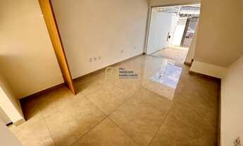 Imagem 4: Casa Geminada à Venda - 2 Suítes - 1 Vaga - 88m² - Área Externa - Piratininga BH