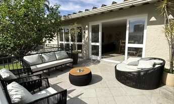 Imagem 3: Casa 4 dormitórios, 1 suíte, 03 vagas, Bairro Três Figueiras, Porto Alegre