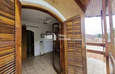 Imagem: Excelente Sobrado para Aluguel no Bairro