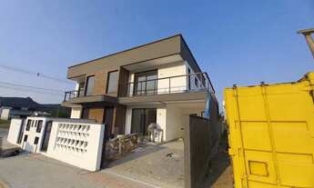 Imagem: Sobrado 03 dormitórios com suíte e quintal