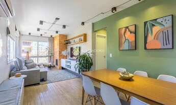 Imagem 2: Imóvel para venda tem 76 m², com 2 quartos, bairro Petrópolis - Porto Alegre - RS