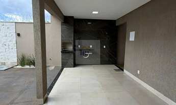 Imagem 6: Casa com Piscina lote grande próximo ao setor Garavelo e Avenida Rio Verde em Aparecida de