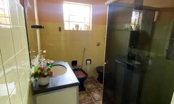 Imagem 7: CASA EM LOTE DE 400 m² NO BAIRRO MELO, REGIÃO CENTRAL!