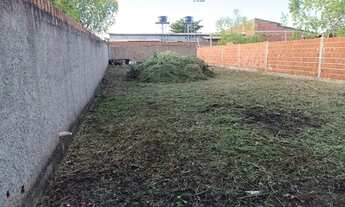 Imagem 3: Lote dentro de condomínio com 300 m²