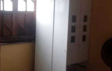 Imagem 4: Vendo ou troco em algo do meu interesse,tipo carro com uma volta esta casa no de 55mil