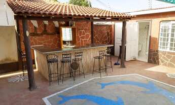 Imagem 4: Aluga se casa com piscina no santa terreno