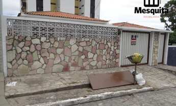 Imagem: R. 1809 - Casa nos Bancários 03 Quartos