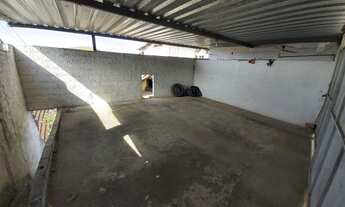 Imagem 4: Ótimo Imóvel com 2 Casas no Centro de Bicas