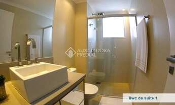 Imagem 2: BALNEáRIO CAMBORIú - Apartamento Padrão - Centro