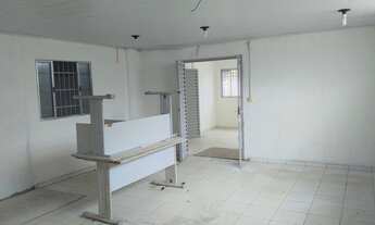 Imagem 3: Aluga-se Galpão 900m2 de Área Construída Aleixo Manaus !