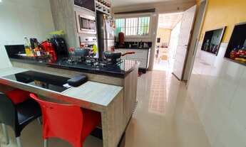 Imagem 7: Casa em Condomínio Fechado no Bairro da Glória, 03 quartos e 2 vagas - Área Gourmet