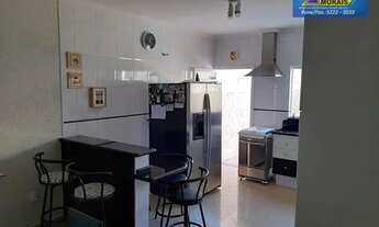 Imagem: Casa com 4 dormitórios à venda, 207 m²