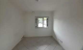 Imagem 4: Casa no Bairro Passo da Areia com 120 m², 3 dormitórios, gabinete, sala de estar, cozinha