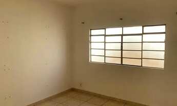 Imagem 5: Casa para Locação em Bauru, Vila Coralina, 2 dormitórios, 1 banheiro, 2 vagas