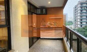 Imagem: Apartamento com 135m2, 4 quartos, varanda