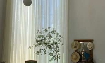 Imagem 7: Casa de condomínio sobrado para venda tem 330 metros quadrados com 4 suítes