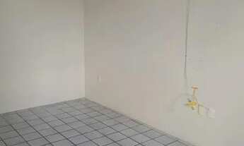 Imagem 5: Apartamento para aluguel possui 95 metros quadrados com 3 quartos em Universitário - Carua