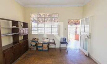 Imagem 4: Casa para Aluguel - Padre Eustáquio, 3 Quartos, 130 m2