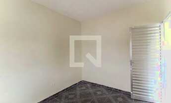 Imagem 7: Casa para Aluguel - Conj. Res. Pres. Castello Branco, 1 Quarto, 37 m2