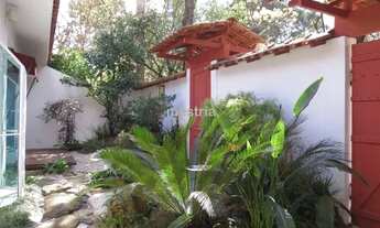 Imagem 7: Um graça de casa de vila! Para uso comercial ou residencial!