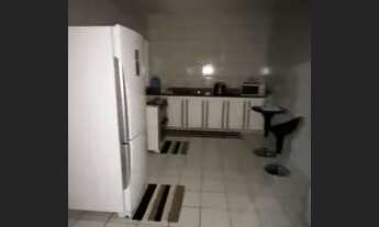 Imagem 2: Vaga feminina de quarto universitário