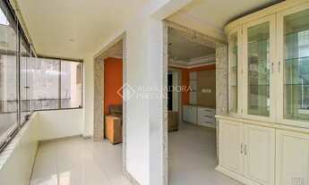 Imagem 6: Ap 76m2, 2 quartos, uma suíte, churrasqueira, 1 vaga no bairro Petrópolis