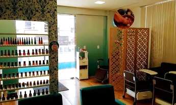 Imagem 3: Ponto comercial na Alcindo cacela com mundurucus altos