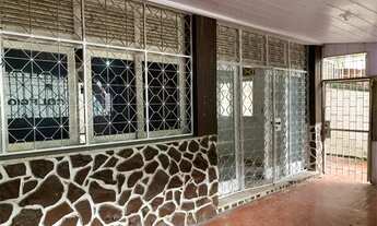 Imagem 2: CASA RESIDENCIAL AO LADO DO COLÉGIO STA DOROTÉIA