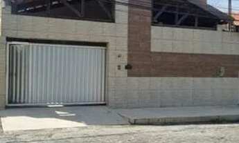 Imagem: Casa Com 3 Quartos sendo 1 suite nos bancarios