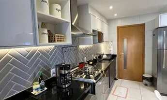 Imagem 2: Apartamento para Venda em Salvador, Pituaçu, 4 dormitórios, 2 suítes, 3 banheiros, 2 vagas