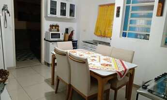 Imagem: Sobrado com 3 Quartos à venda, 140m²