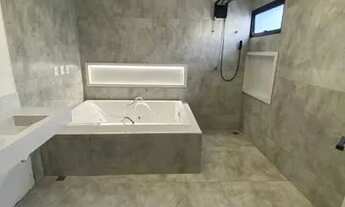 Imagem 6: Casa no Eco Spa// 3 suítes (suíte master com closet e varanda) + escritório // sala de cin